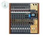 Tascam Model 16