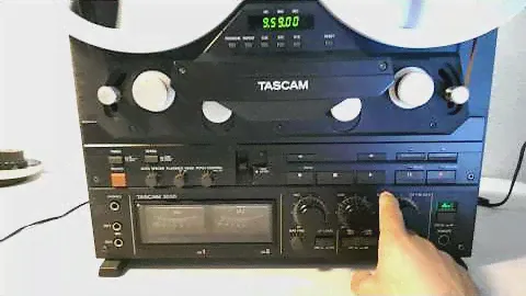 Tascam 3030 Reel to Reel Tape Deck/Player Recorder Demo