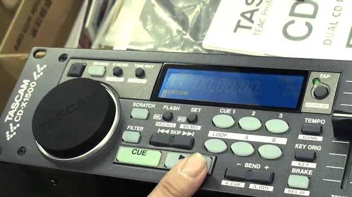 TASCAM CD-X1500のご説明 3/4