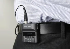TASCAM DR-10L портативный рекордер с петличным микрофоном
